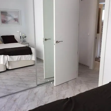 Near 2-bed In Centrum Apartamento