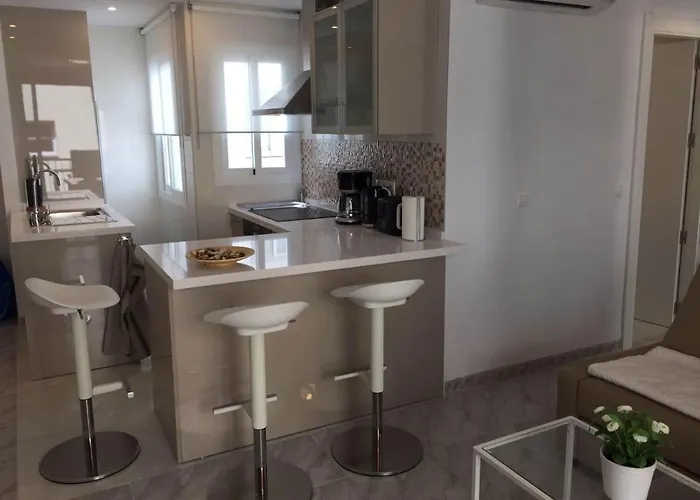 Sleeps 4 Near * Fuengirola