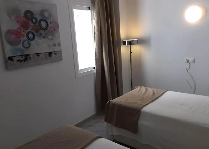 Sleeps 4 Near Fuengirola